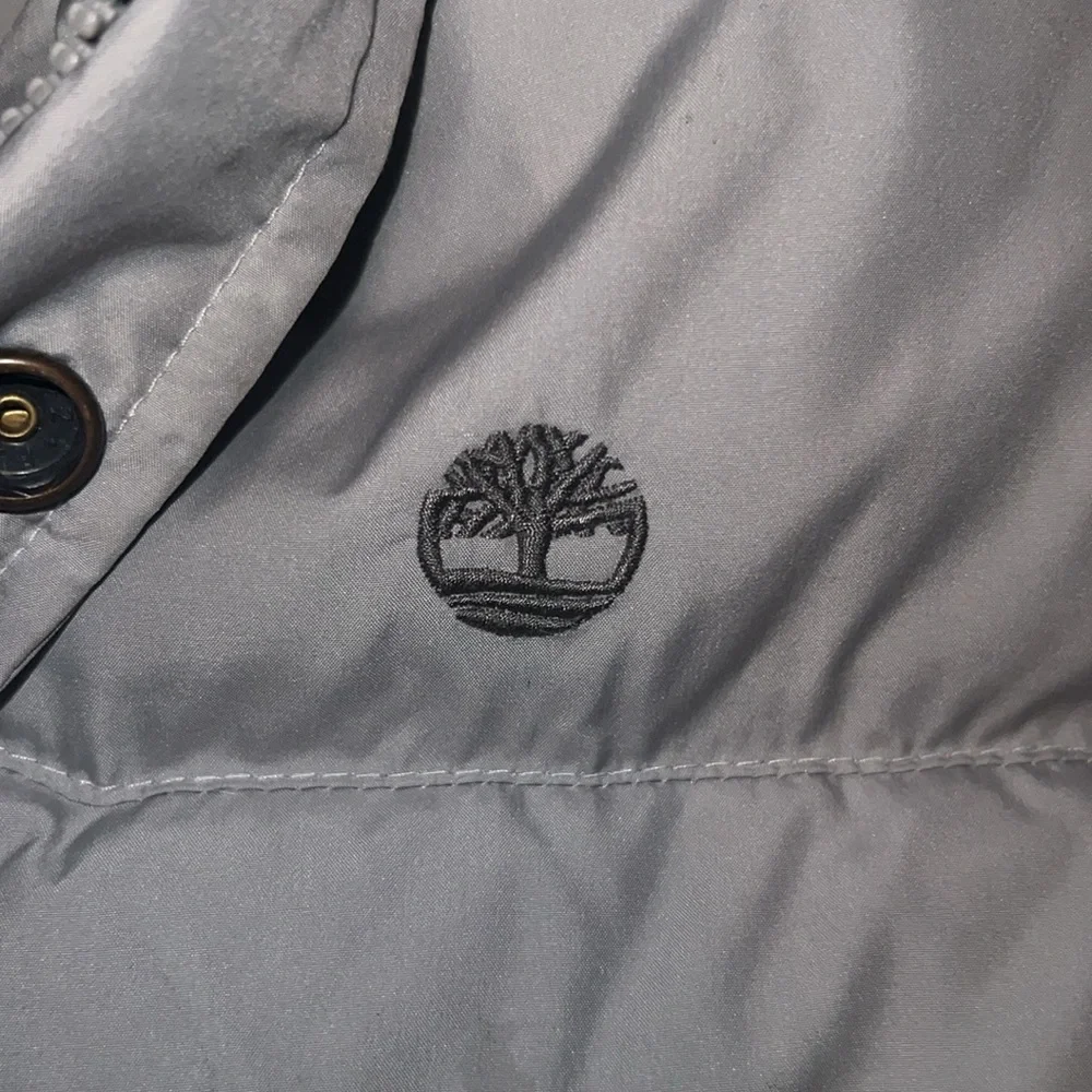 Timberland Light Gray Down Puffer Vest- Size Large - Picture 5 of 5